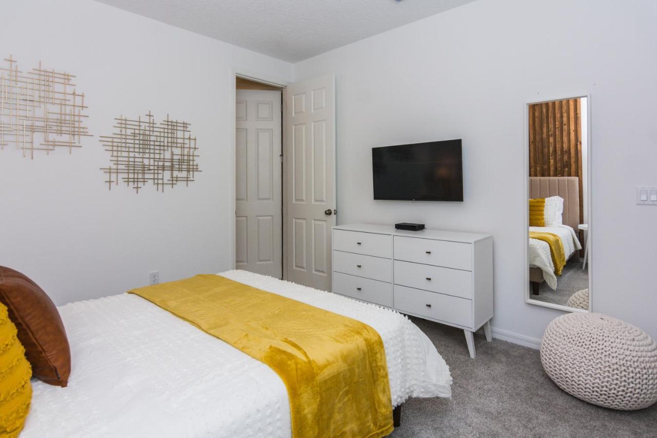 Brand New 9 Bedrooms House With Private Pool, Star Wars Game Room, Theme Rooms And Lake View Sa2145 Kissimmee Extérieur photo