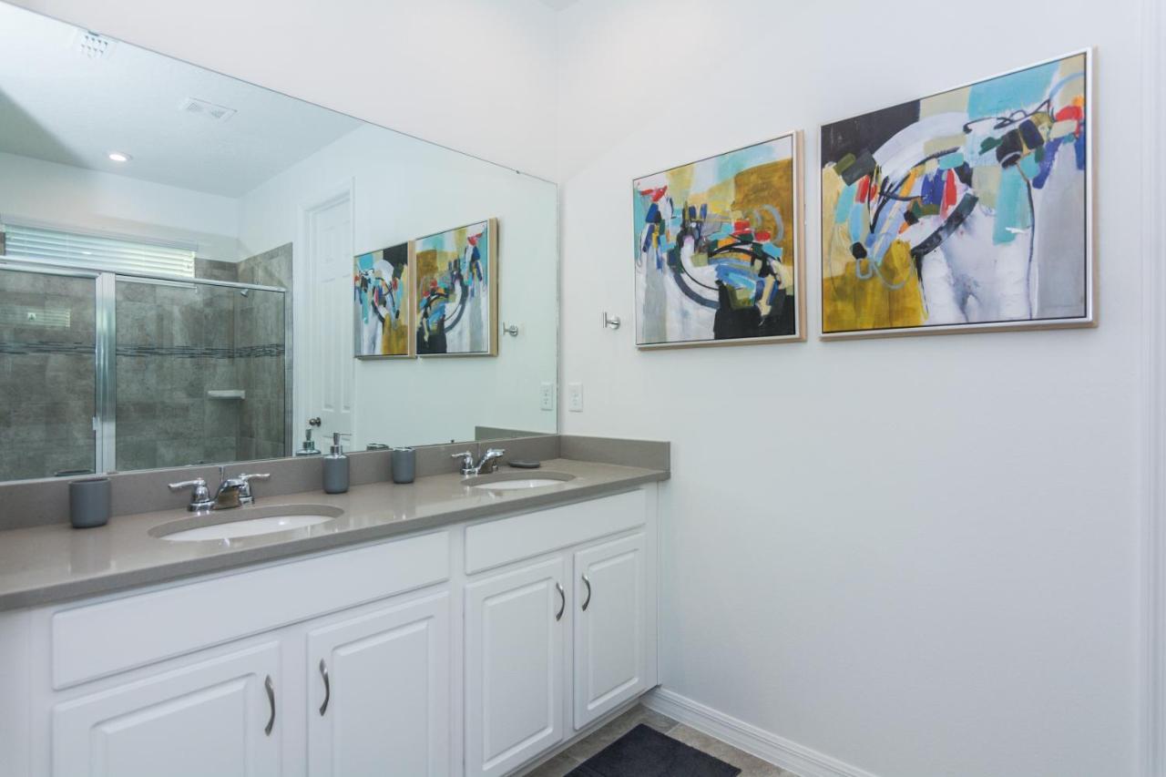 Brand New 9 Bedrooms House With Private Pool, Star Wars Game Room, Theme Rooms And Lake View Sa2145 Kissimmee Extérieur photo