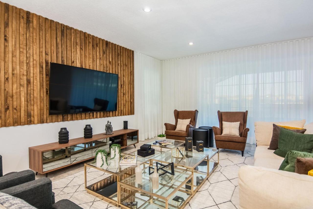 Brand New 9 Bedrooms House With Private Pool, Star Wars Game Room, Theme Rooms And Lake View Sa2145 Kissimmee Extérieur photo